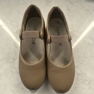 Capezio Tap Shoes Girls 11‎ M Tan Nude Dance Class Easy On Performance Classic